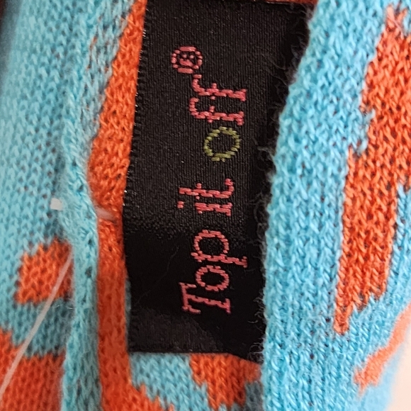 Top it Off Sweater Poncho OS - Picture 10 of 11